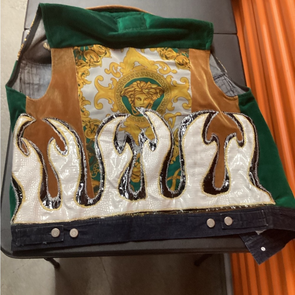 Nvidia Multicolor Patterned Vest - image 4